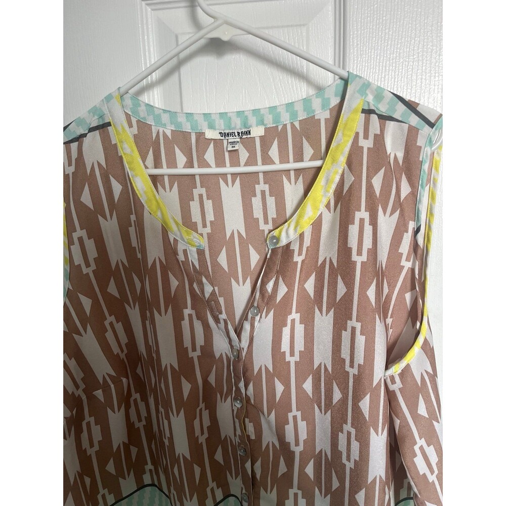 Daniel Rainn sleeveless blouse size 3x